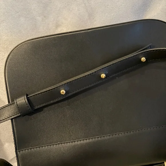 DeMellier | The Vancouver in Black Smooth (Crossbody Bag) - Picture 3 of 8